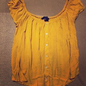 Cute, flowy shirt🍋